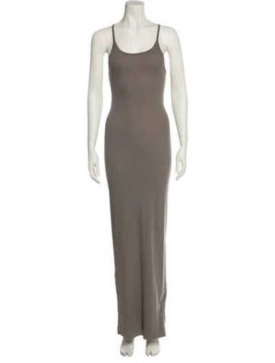 Pre-owned Éterne Scoop Neck Long Dress In Gray