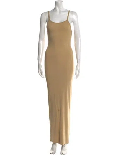 Pre-owned Éterne Scoop Neck Long Dress In Neutral