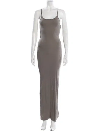 Pre-owned Éterne Scoop Neck Long Dress In Neutral