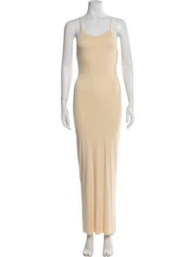 Pre-owned Éterne Scoop Neck Long Dress In Yellow
