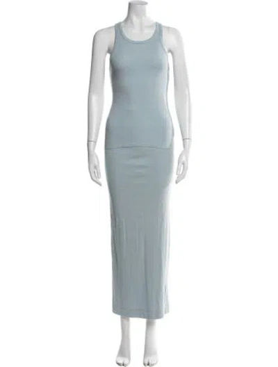 Pre-owned Éterne Set In Blue