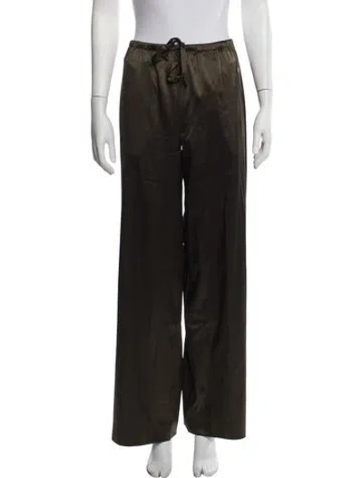 Pre-owned Éterne Silk Lounge Set In Green