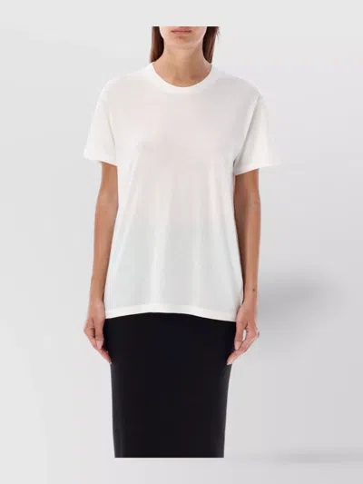 Éterne Simple Round Neck Short Sleeve T-shirt In Beige