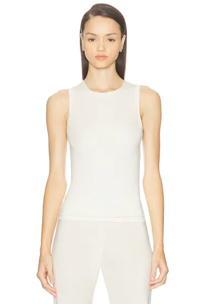Éterne Sleeveless Crewneck Soft Jersey Top In White
