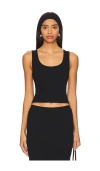 Éterne Square Neck Tank Top In Black