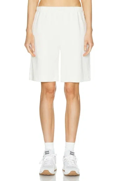 Éterne Terry Boyfriend Short In Cream