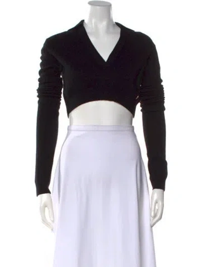 Pre-owned Éterne V-neck Sweater In Black