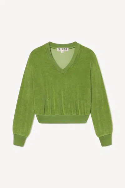 Éterne Women's Cropped V-neck Sweatshirt In Green