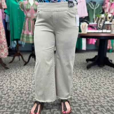 Ethyl Wide Leg Pull On Capri Pants In Tan In Gray