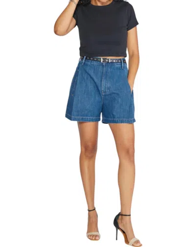 Etica Max Pleated Short In Lagoonbay In Blue