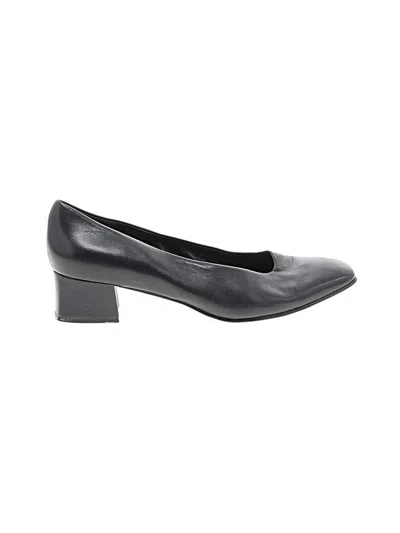 Pre-owned Etienne Aigner Heels In Black