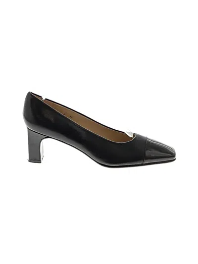 Pre-owned Etienne Aigner Heels In Black