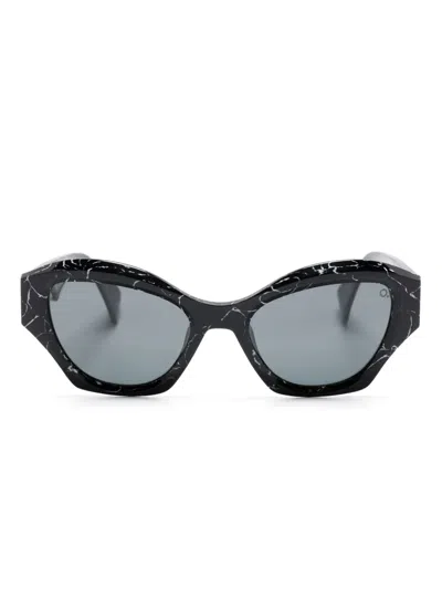 Etnia Barcelona Bette Cat Eye-frame Sunglasses In Black