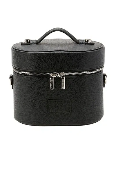 Etoile Collective Oval Toiletry Case In Black