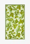 Etro Berry Print Beach Towel In Green