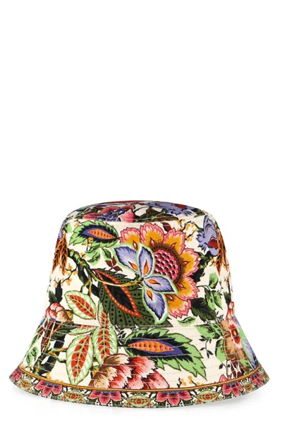 Etro Bucket Hat In Beige