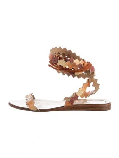 Pre-owned Etro Leather Patterned Gladiator Sandals In Red