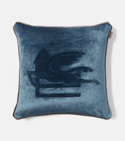 Etro Pegaso Embroidered Cushion In Blue