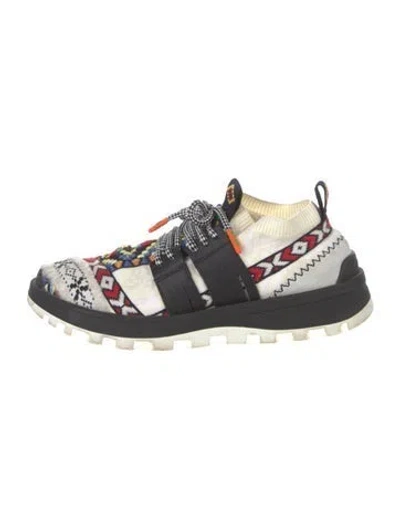 Pre-owned Etro Printed Embroidered Accent Sneakers In White
