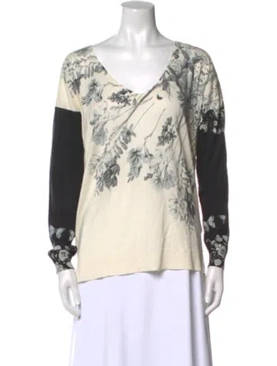 Pre-owned Etro Silk Printed Sweater In Neutral