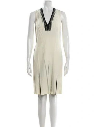 Pre-owned Etro V-neck Knee-length Dress In Neutral
