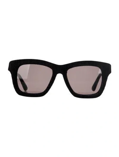 Pre-owned Etro Wayfarer Tinted Sunglasses In Black