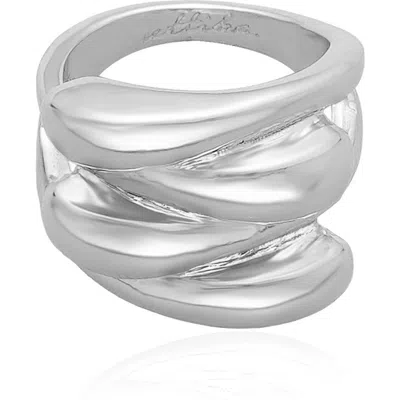 Ettika Cluster Dome Ring In Metallic