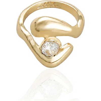 Ettika Crystal Center Ring In Gold