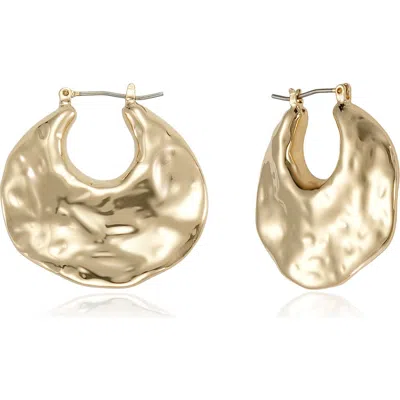 Ettika Hammered Hinge Hoop Earrings In Gold