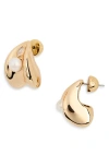 Ettika Hera Freshwater Pearl Huggie Earrings In Gold