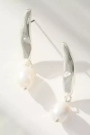 Ettika Liquid Luxe Pearl Earrings In White