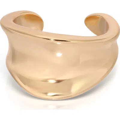 Ettika Modern Ear Cuff In Gold