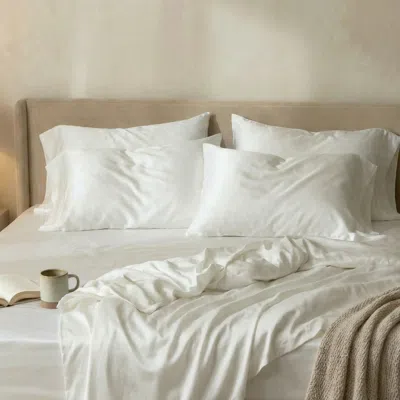 Ettitude Signature Bamboo Pillowcase Set In Cloud White