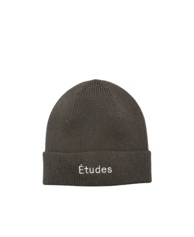 Etudes Studio Logo-embroidered Wool Beanie In Black