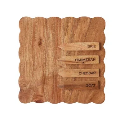 Etúhome Scalloped Square Cheese Board With Cheese Markers - Natural