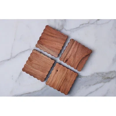 Etúhome Scalloped Wood Coasters, Square In Brown