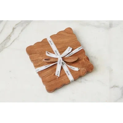 Etúhome Square Scalloped Cheese Board With Spreader, Small, Natural In Brown