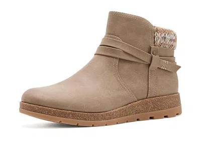 Eurosoft Lilith Women's Boots Stone: 7 B - Medium, Faux Leather