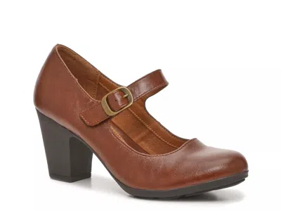 Eurosoft Netty Mary Jane Pump In Brown