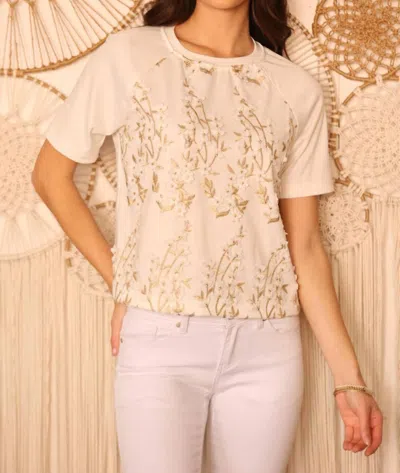 Eva Franco Kylee Short Sleeve Sweatshirt In White Blossom In Beige