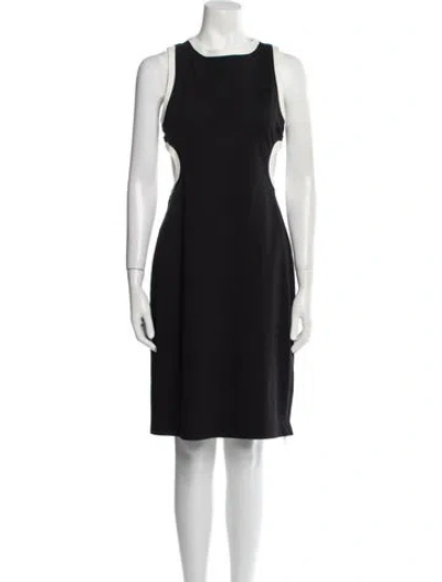 Pre-owned Eva Franco Scoop Neck Knee-length Dress In Black