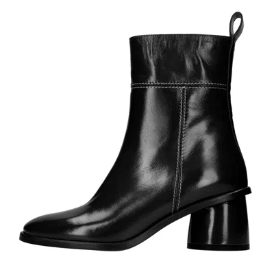 Evaluna Boots In Black