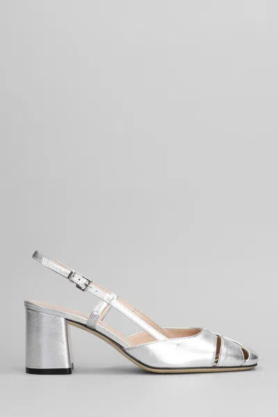 Evaluna Pumps