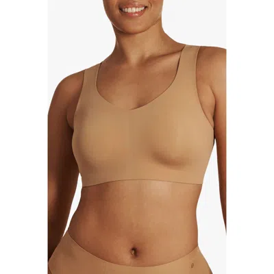 Evelyn & Bobbie Defy Wireless Bra In Neutral