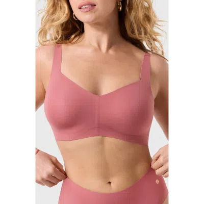 Evelyn & Bobbie The Beyond Bra In Pink