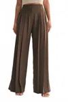 Evenuel Solstice Pleated Trousers In Chocolate In Brown