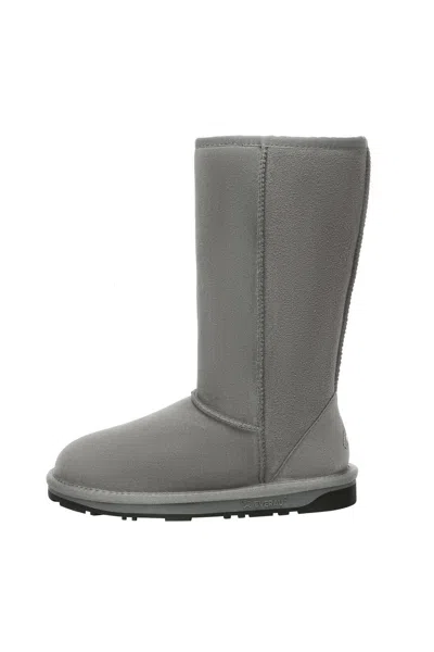 Everau Australia Women's Whistler Tall Classic Boots In Grey In Gold