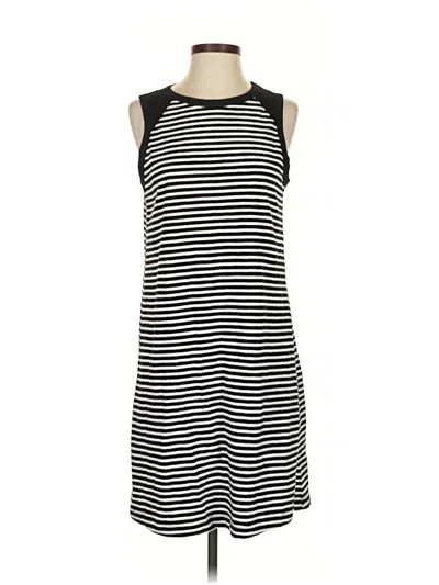 Pre-owned Evereve Casual Dress In Black