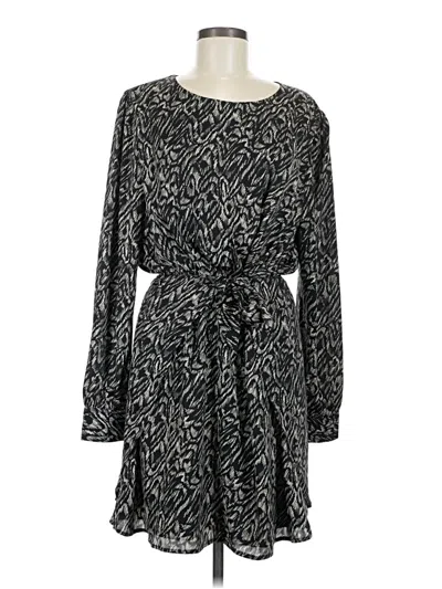 Pre-owned Evereve Casual Dress In Tan