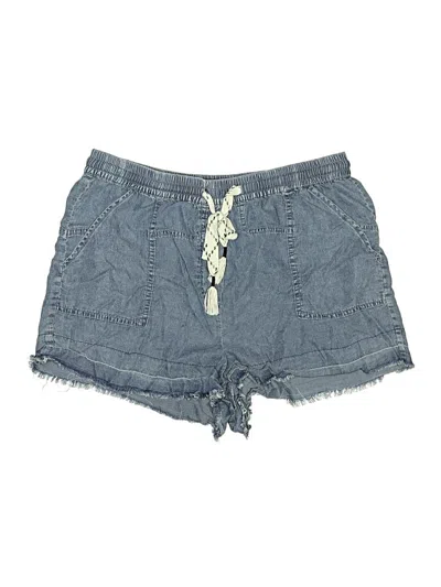 Pre-owned Evereve Denim Shorts In Blue